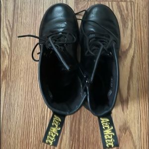 Dr Martens 1460 Size 4 junior black leather lace